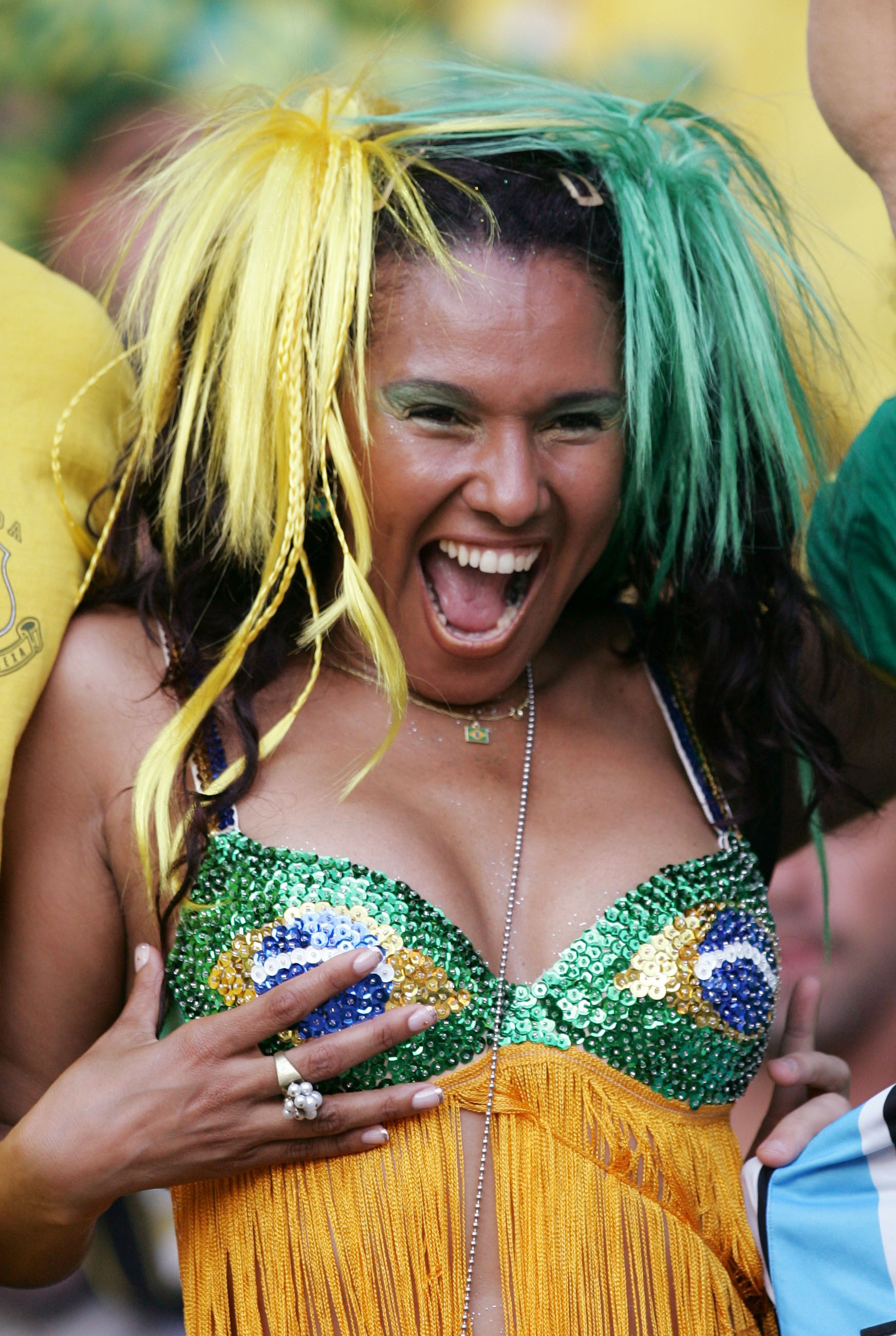 每一个孩子都是一颗独特的种子，他们拥有自己的梦想和未来。让我们共同关爱他们，为他们创造一个美好的成长环境。